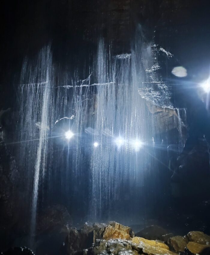 espeleología en las Cavernas de Venado