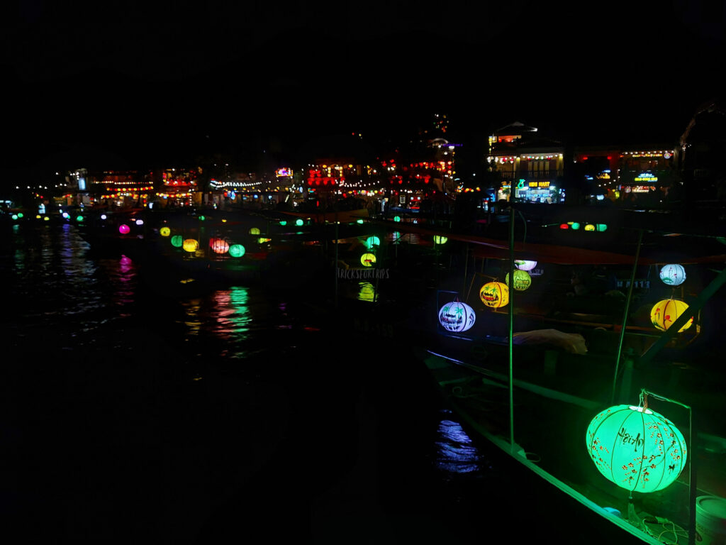 Lantern Festival Hoi An - Tricksfortrips1