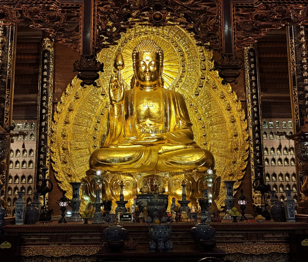 Bai Dinh Pagoda Big buddha - Tricksfortrips