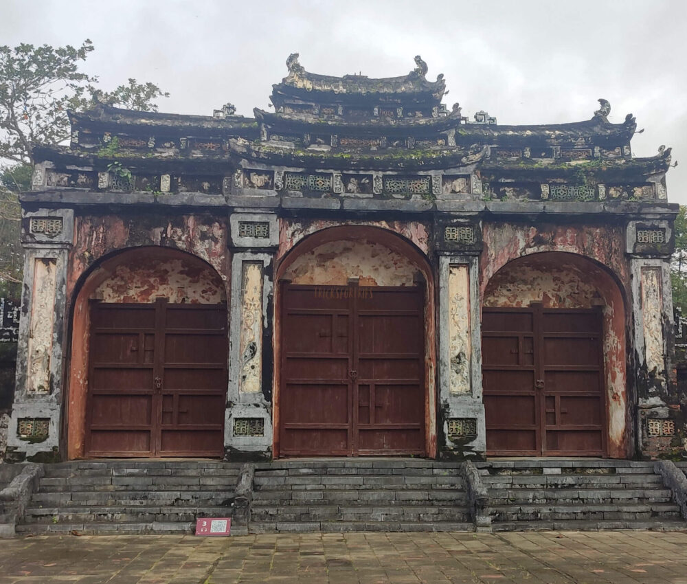 Minh Mang mausoleum - tricksfortrips