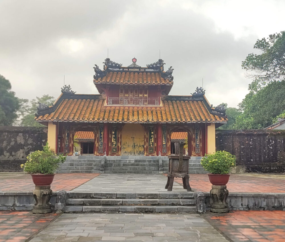 Minh Mang mausoleum - tricksfortrips3