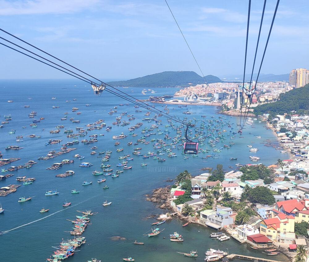 Cable car phu quoc views - TricksForTrips