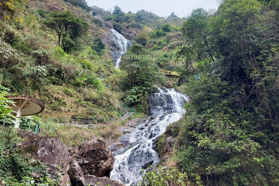 Silver Waterfall panoramic - TricksForTrips