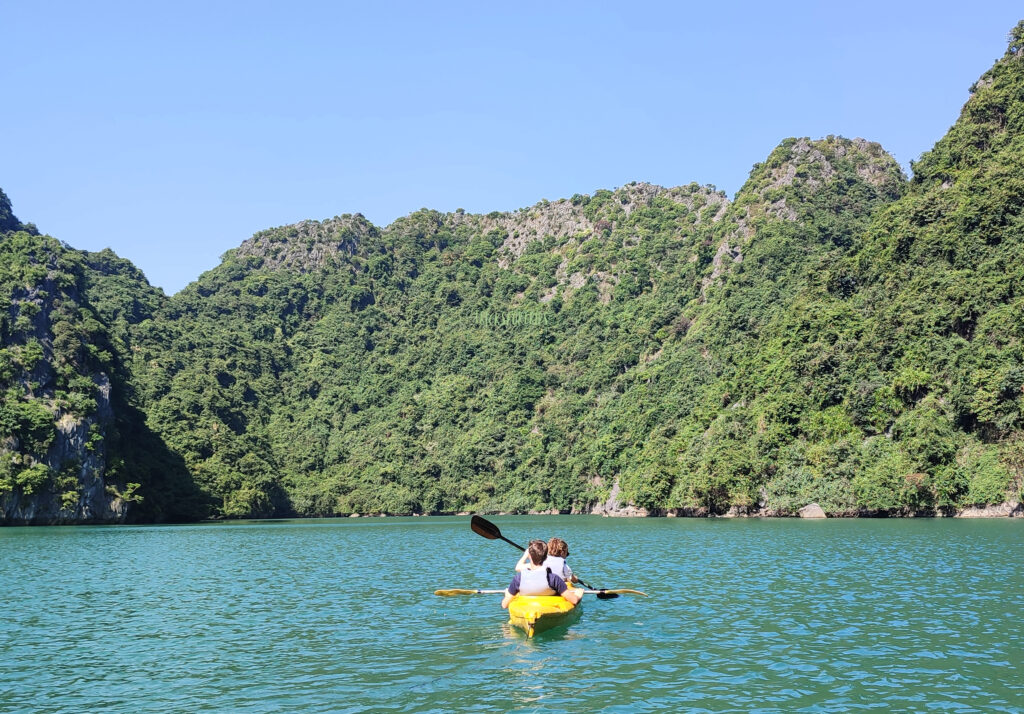 Lagoon 1 Lan Ha Bay - TricksForTrips