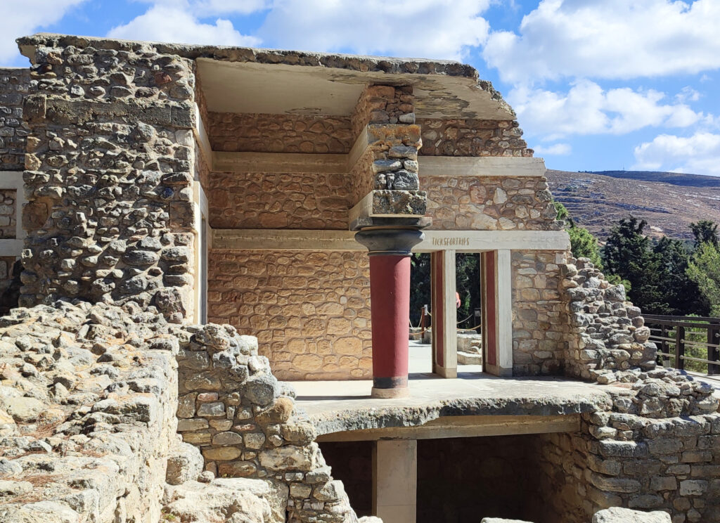 Knossos palace Crete - TricksForTrips