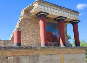 Knossos palace - TricksForTrips