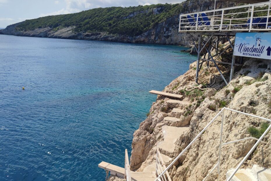 Cape Skinari in Zakynthos swimming - TricksForTrips