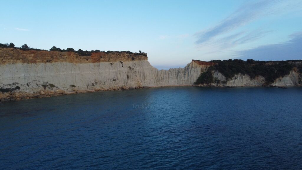 Jason's bite Gerakas beach zakynthos - TricksForTrips