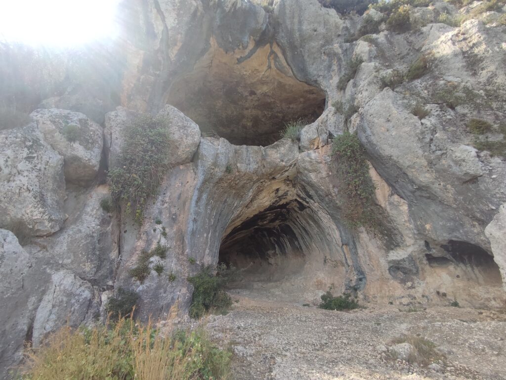 Damianos cave in Zakynthos - TricksForTrips